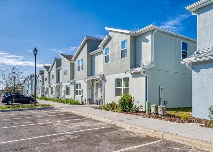 Formosa Valley By Une Homes Orlando